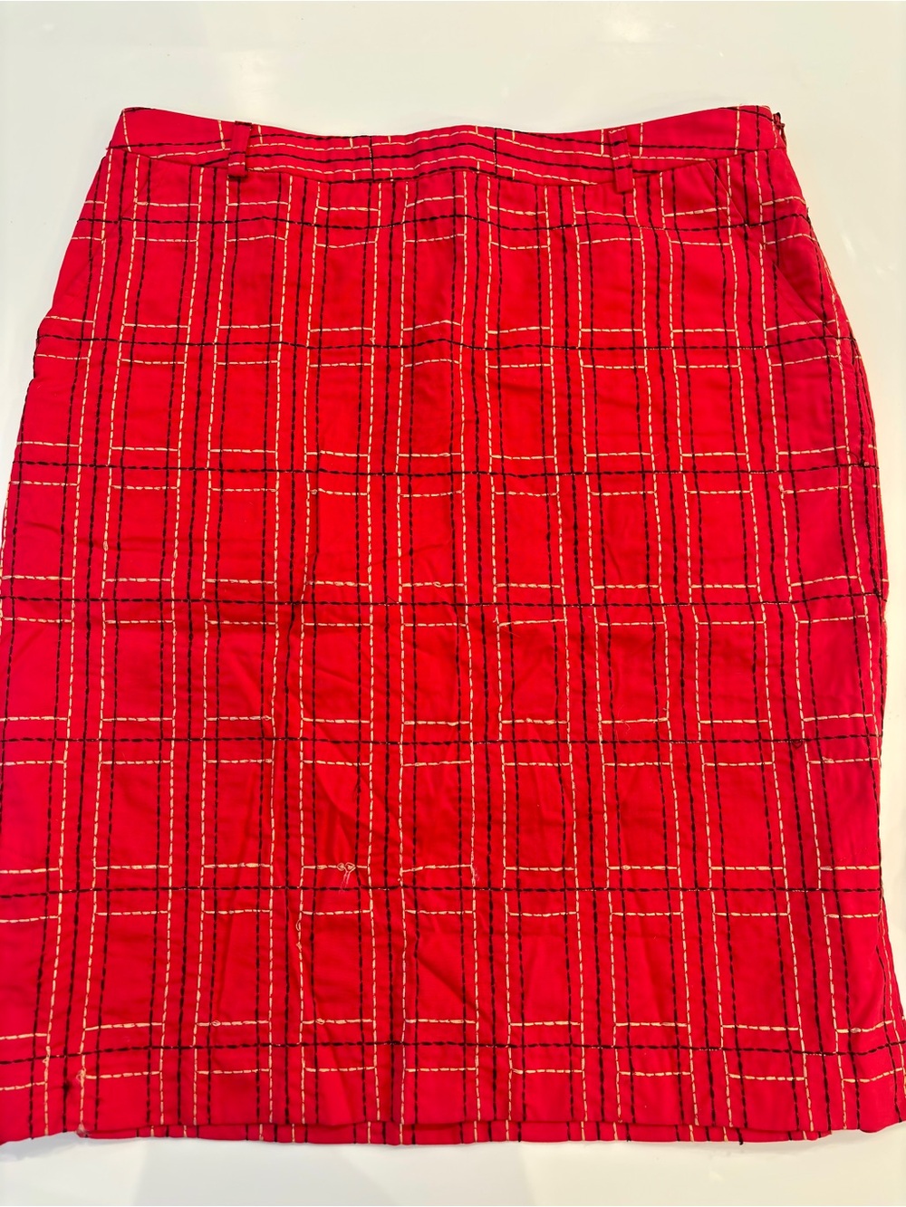 TOCCA Vibrant Red Embroidered Skirt - Classic 90s Straight Fit